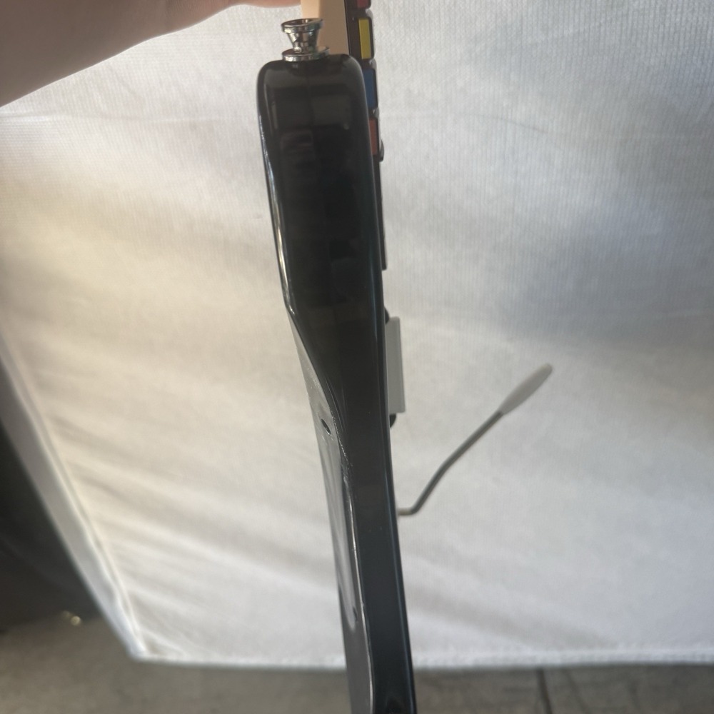 Harmonix Rock Band Fender Stratocaster Guitar - Model NWGTS2 ~No Dongle - Picture 8 of 14